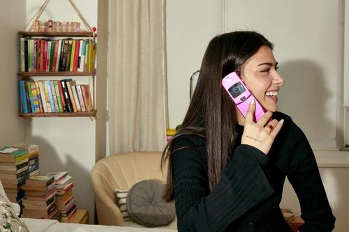 GenZ đang giúp điện thoại nắp gập hồi sinh
