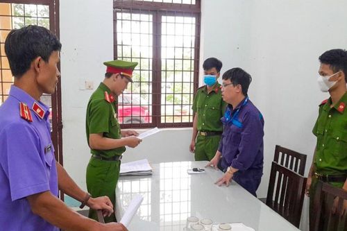 Lừa 300 triệu của người muốn chuyển việc về sân bay Chu Lai