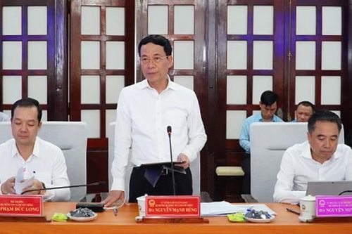 Bộ trưởng Nguyễn Mạnh Hùng đánh giá cao sự nỗ lực của tỉnh Thừa Thiên Huế