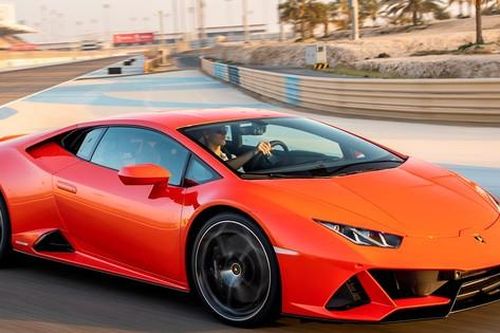 Lamborghini Huracan ngừng bán trên toàn cầu
