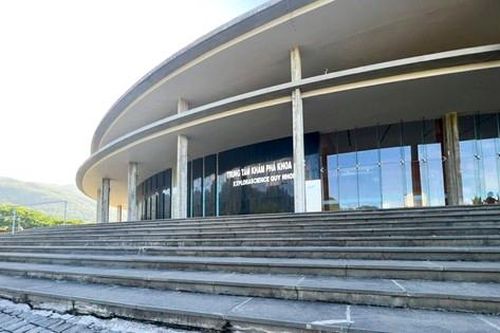 Rạn nứt, sụt lún tại tòa nhà khoa học trăm tỷ ở Bình Định