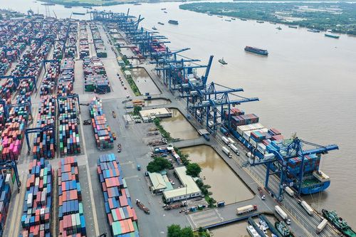 Không thua DN ngoại, nhưng logistics Việt Nam phải làm thuê trên sân nhà?