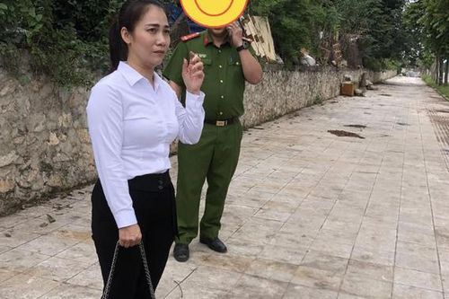Bị cướp giật điện thoại, nữ nhân viên showroom ô tô mưu trí đuổi theo truy bắt
