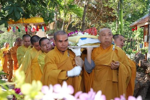 Khánh Hòa: Lễ nhập kim quan Trưởng lão Hòa thượng Thích Trừng Giác