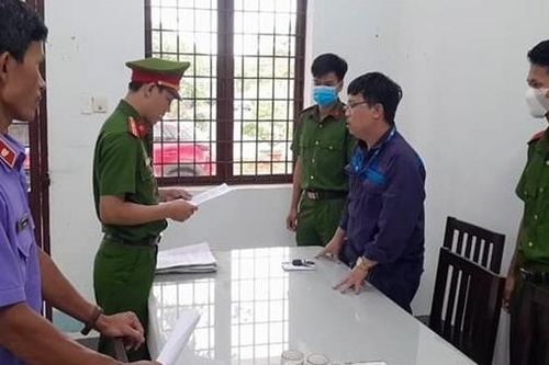 Bắt đối tượng lừa chạy xin việc tại Sân bay Chu Lai