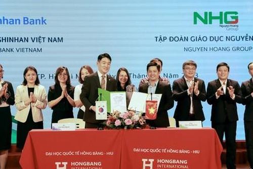 Ký kết chương trình hợp tác tài trợ học phí với lãi suất ưu đãi 0%