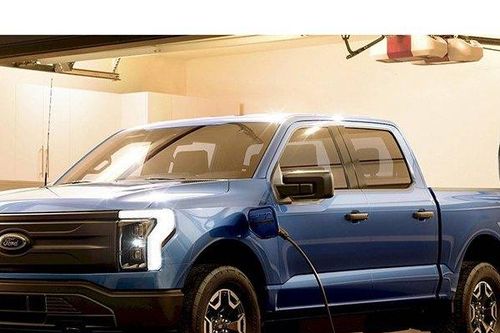 Ford lỗ nặng khi bán xe F150 sử dụng động cơ điện