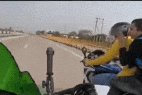 Clip: Phóng xe Kawasaki gần 300 km/h, youtuber gặp nạn thảm khốc