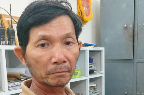 Dùng rựa chém ba người trong một gia đình thương vong rồi ra tự thú