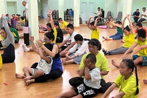 TP.HCM: Triển khai chương trình thể dục Aerobic cho trẻ tự kỷ và khuyết tật trí tuệ