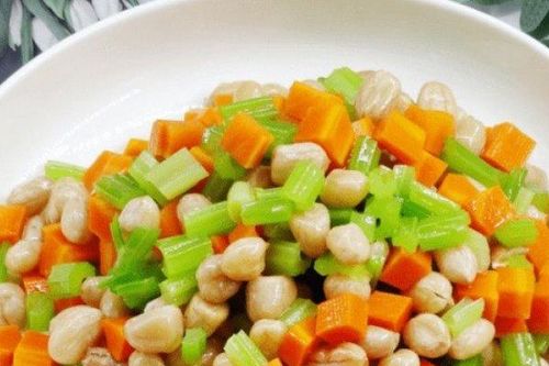 Mùa hè nắng nóng, mâm cơm nên có 5 món này vừa ngon lại giải nhiệt hiệu quả