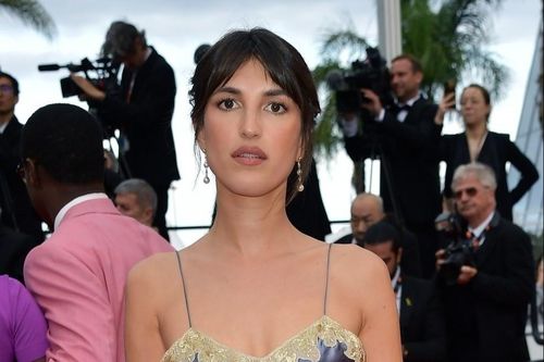 Váy ngủ và những thảm họa thời trang trên thảm đỏ Cannes