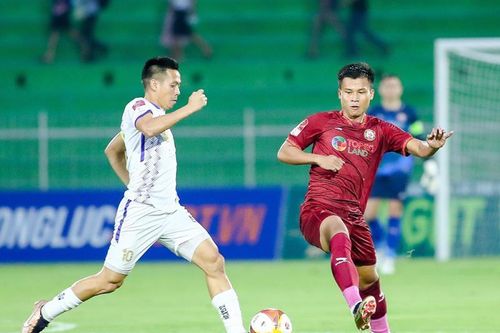 Vòng 8 V-League 2023: Trở lại và có 'xanh - sạch - đẹp'?