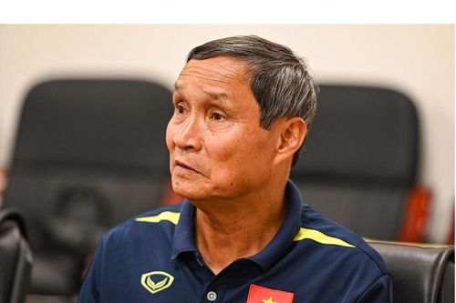 HLV Mai Đức Chung không vì thành tích mà làm hỏng cầu thủ