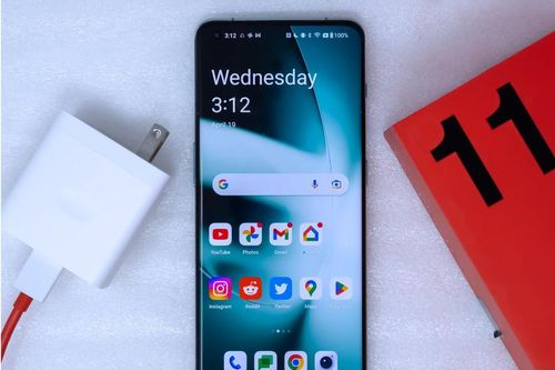 Đánh giá OnePlus 11: Đối thủ đáng gờm của các ông lớn