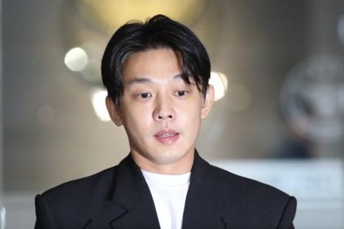 Yoo Ah In tìm cách đưa đồng phạm trốn ra nước ngoài