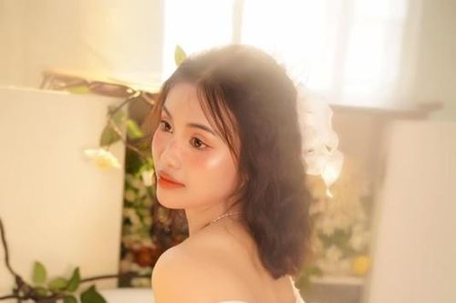 Nữ cung thủ Đỗ Thị Ánh Nguyệt hóa 'nàng thơ' trong bộ ảnh mới