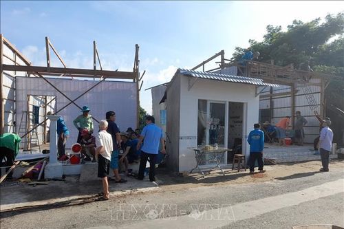 Liên tục xảy ra sạt lở bờ sông, rạch tại An Giang