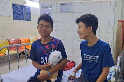 Thông tin mới nhất về 3 bệnh nhi bị ngộ độc Botulinum