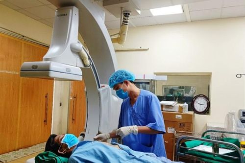 Thanh Hóa: Cấy máy phá rung tự động điều trị rối loạn nhịp tim