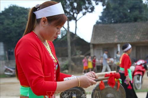 Bảo tồn giá trị văn hóa dân tộc Mường gắn với phát triển du lịch