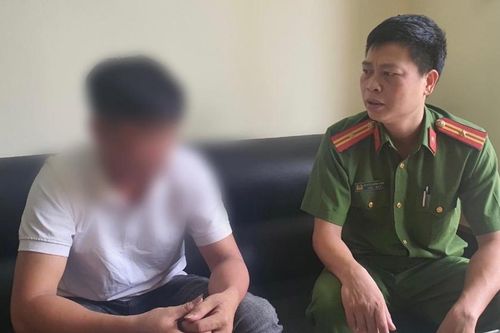 Công an thuyết phục nam thanh niên từ bỏ ý định tự tử
