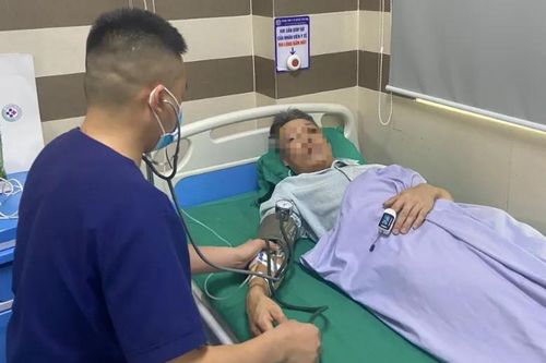 Người đàn ông bị suy đa tạng, nghi ngờ 'thủ phạm' là đồ uống
