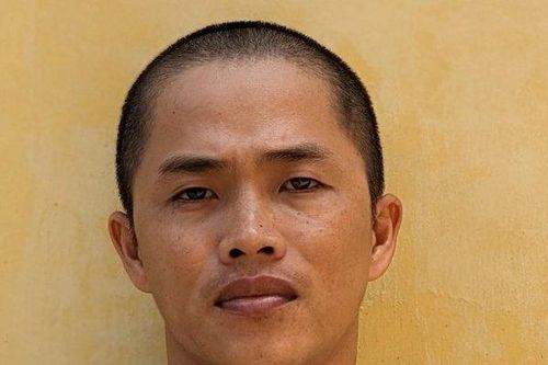 Thanh niên dùng clip 'nóng' tống tiền cô gái