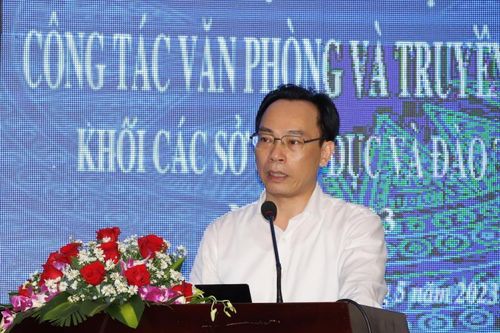 Chú trọng hơn nữa công tác cập nhật, khai thác dữ liệu ngành Giáo dục-đào tạo