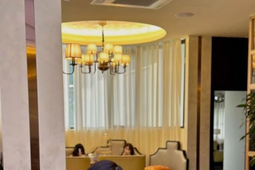 Cô giáo Hà thành mặt học sinh, thân hình siêu gợi cảm