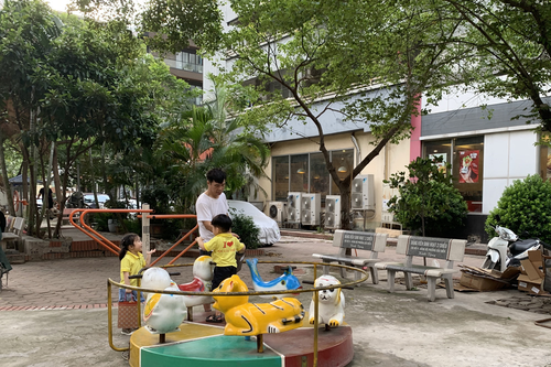Bảo đảm an toàn cho trẻ em ở các khu vui chơi