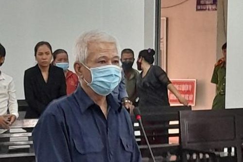 Người đàn ông dùng chày đánh vợ hờ suýt chết vì ghen tuông, tự tử bất thành