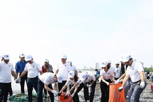 Bộ trưởng Bộ TN&MT: Cần hành động để giải quyết ô nhiễm chất thải nhựa