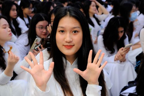 Đề thi Toán vòng 2 vào lớp 10 chuyên Khoa học Tự nhiên năm 2023