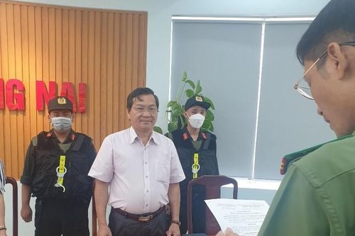 Bắt tạm giam nguyên Hiệu trưởng trường Đại học Đồng Nai