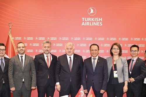 Turkish Airlines và Vietnam Airlines ký kết hợp tác liên danh