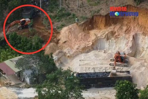 Yên Bái: Cần làm rõ việc đào múc đất rầm rộ giữa núi rừng Văn Yên