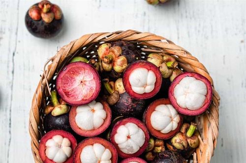 Ăn măng cụt không đúng cách nguy hiểm như thế nào?