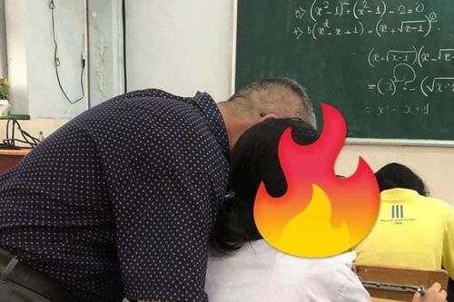 Đình chỉ hoạt động giảng dạy giáo viên bị tố sàm sỡ học sinh trong giờ học