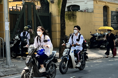 Ngăn chặn nguy cơ tai nạn giao thông với học sinh