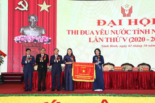 Để thi đua, khen thưởng là động lực của sự phát triển