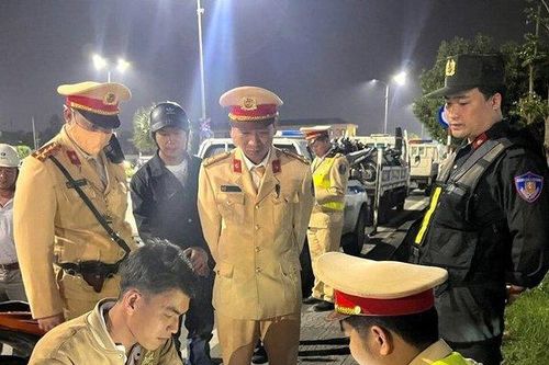 Huế: Không vì lợi ích kinh tế mà xem nhẹ việc phòng chống tác hại bia rượu