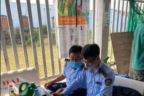 Long An: Không đăng ký thành lập hộ kinh doanh, 2 hộ kinh doanh bị xử phạt