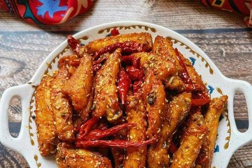 Cách chiên cánh gà cay ngon hết nước chấm, cả nhà mê tít