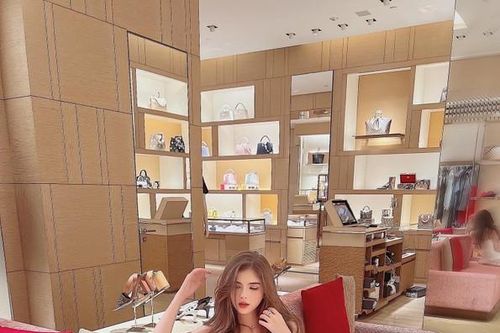 Gái xinh Gen Z được mệnh danh 'thiên thần TikTok' là ai?