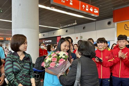 Tuyển Nữ Việt Nam đến Ba Lan, chuẩn bị đối mặt thử thách mới