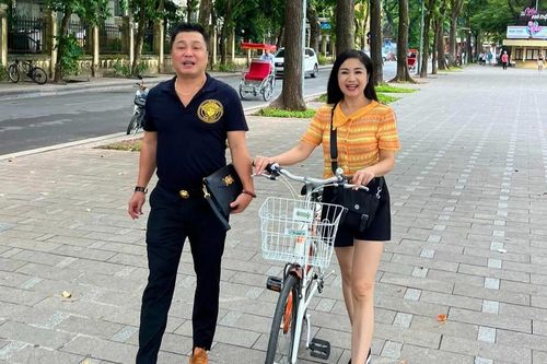 NSND Thu Hà: Nhan sắc bị thời gian 'bỏ quên'