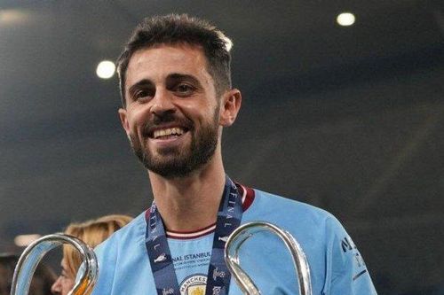 Bernardo Silva được chèo kéo rời Man City đến Saudi Arabia