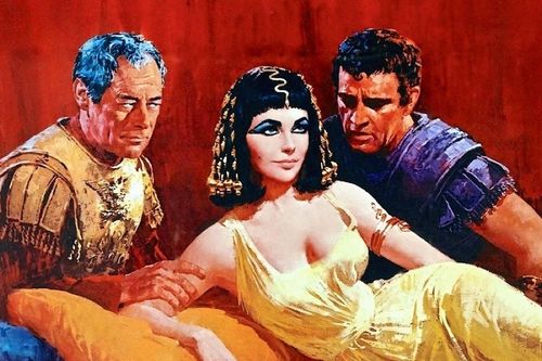 Cleopatra được gì khi biến Caesar thành người tình