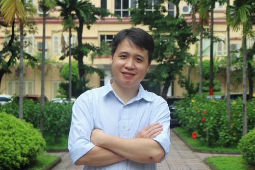 Thủ khoa đầu ra Đại học Khoa học Tự nhiên tốt nghiệp ở tuổi 27